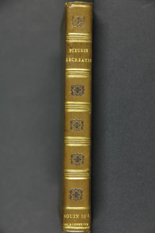 Les pieuses récréations du R.P. Angelin Gazée